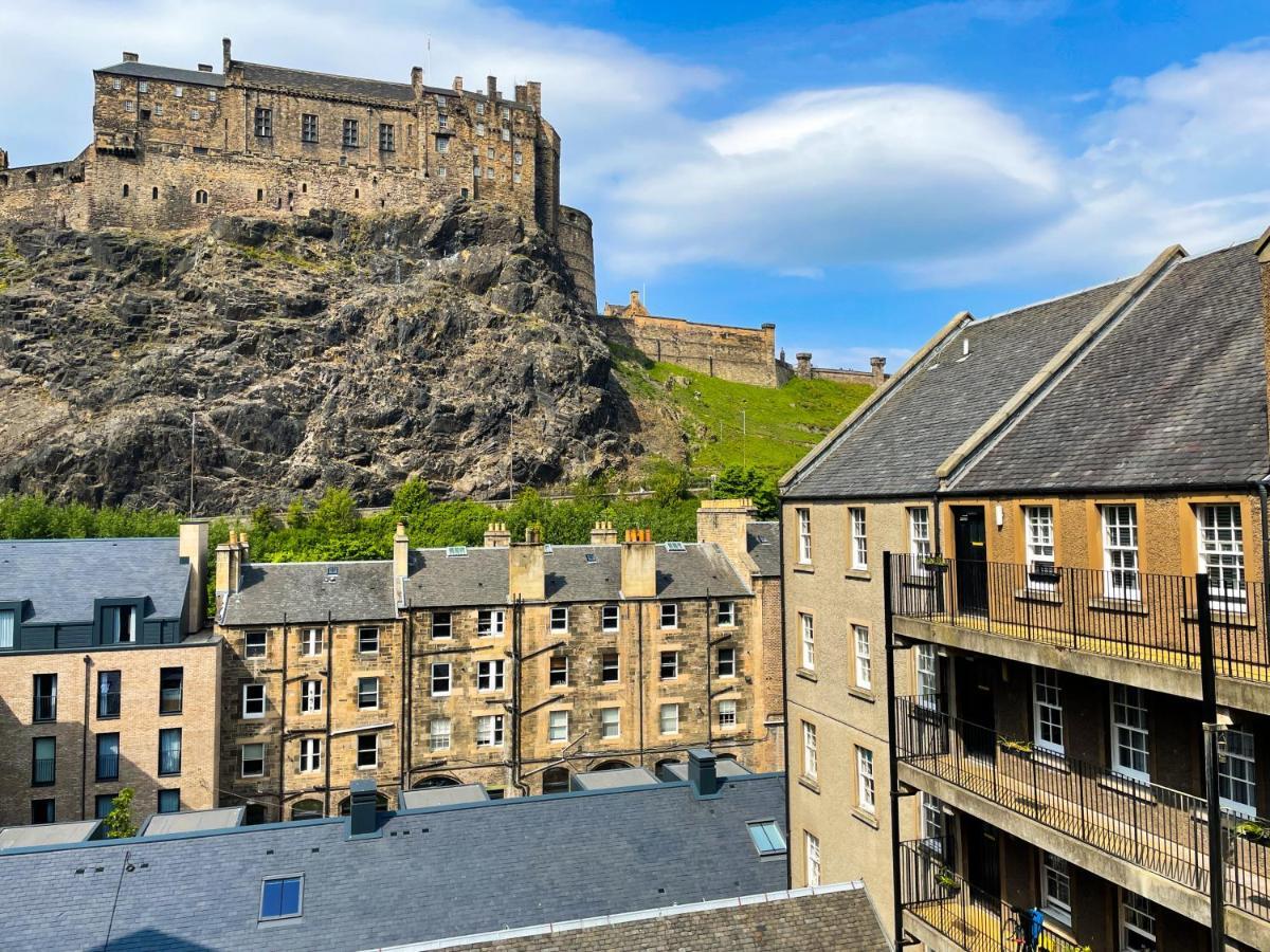Studio Hart Castle Rock Grassmarket Edinburgh Exterior photo